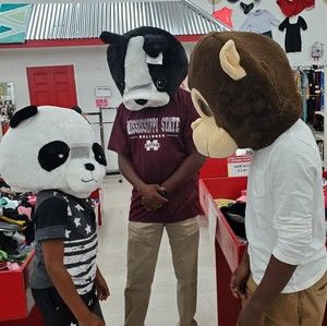 Meet your Posher, Malcolm